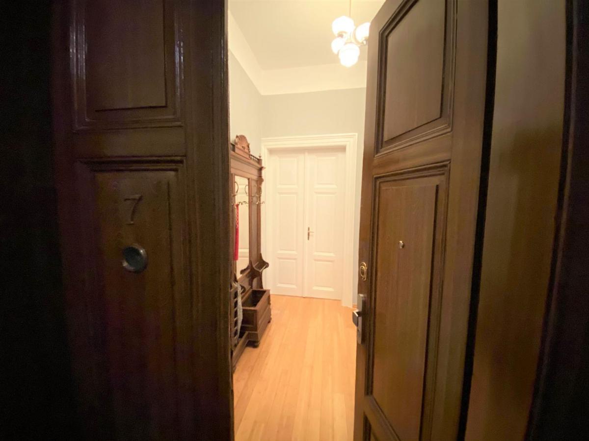 Black Eagle Apartments 布拉格 外观 照片