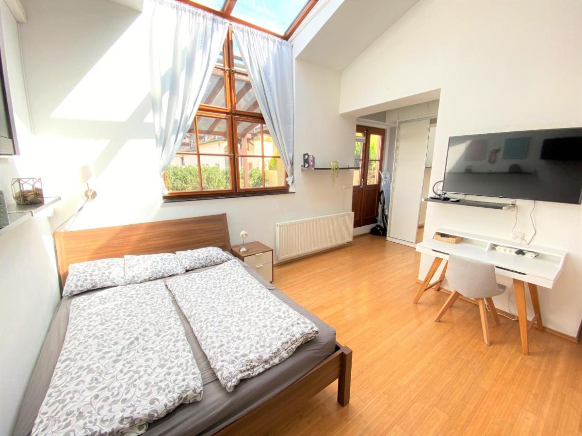 Black Eagle Apartments 布拉格 外观 照片